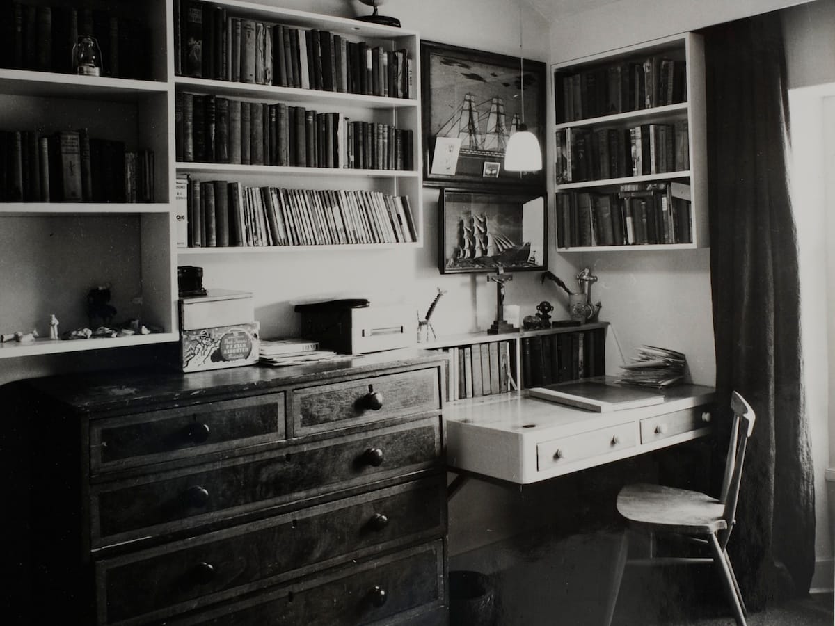 An image of the desk I studied at when revising my A Levels.